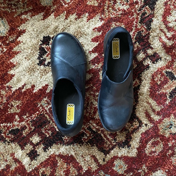 Clarks Grasp High Black Leather - Picture 2 of 3